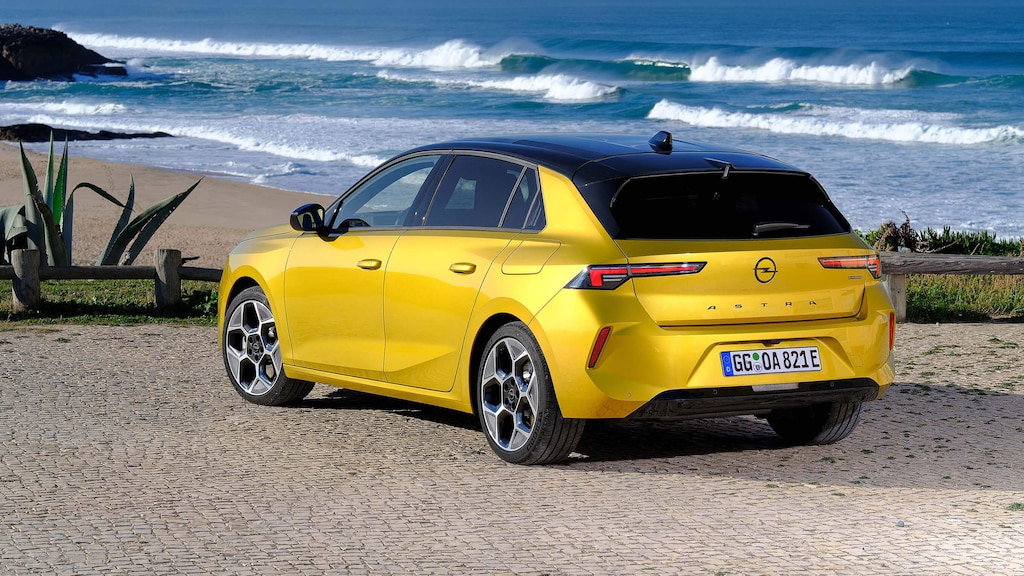 Cesur, Yalın ve Yenilikçi: Yeni Opel Astra Türkiye'de!